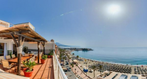 Holidays2Fuengirola Duplex with stunning sea view, terraces,1st line beside port, Fuengirola
